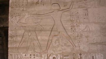 cercando-un-altro-egitto-1-tutte-le-pietre-del-faraone-10480