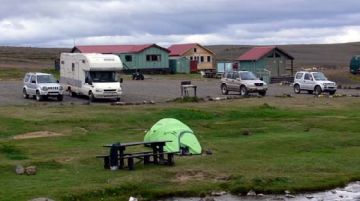 far-oer-e-islanda-in-camper-13936