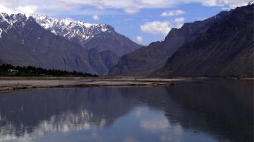 il-tagikistan-unisola-sul-tetto-del-mondo-34876