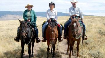 in-un-ranch-del-colorado-cowboy-tra-i-cowboys-8192