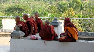 myanmar-loro-delle-cupole-e-la-dolcezza-dei-sorrisi-parte-prima-25928