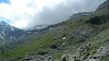 pirenei-trekking-la-montagna-con-la-m-maiuscola-12250