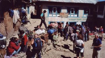 trekking-in-nepal-alte-le-montagne-profonde-le-emozioni-7654