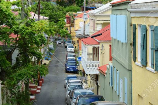 Viaggio a Charlotte Amalie: alla scoperta della città e dei suoi tesori nascosti