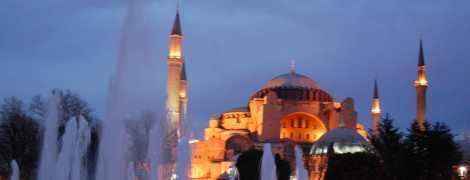 Istanbul, il fascino dei contrasti